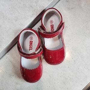 Angel Shoes Scalloped Leather Mary Jane, Red